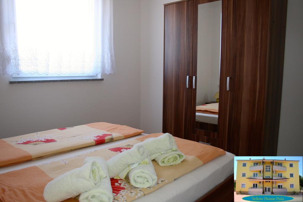 Yellow House Pulaアパートメント 部屋 写真